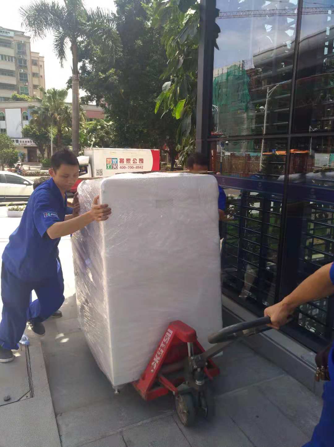 深圳搬家如何收费，组装价格与移动价格费！